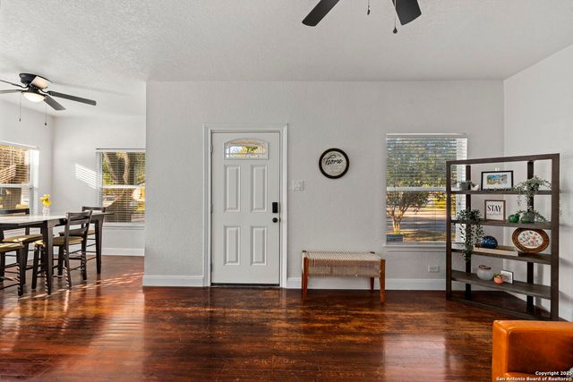 200 Frost St, San Antonio, TX 78201