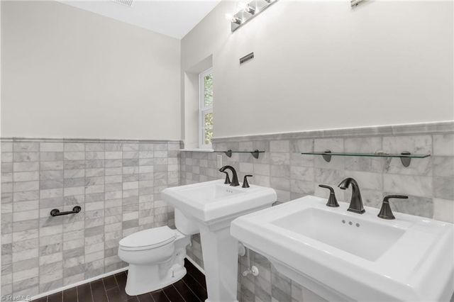 220 Bridford Downs Drive, Greensboro, NC 27407
