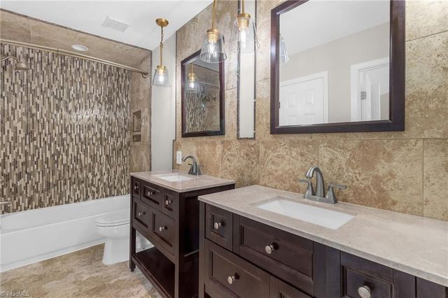 220 Bridford Downs Drive, Greensboro, NC 27407