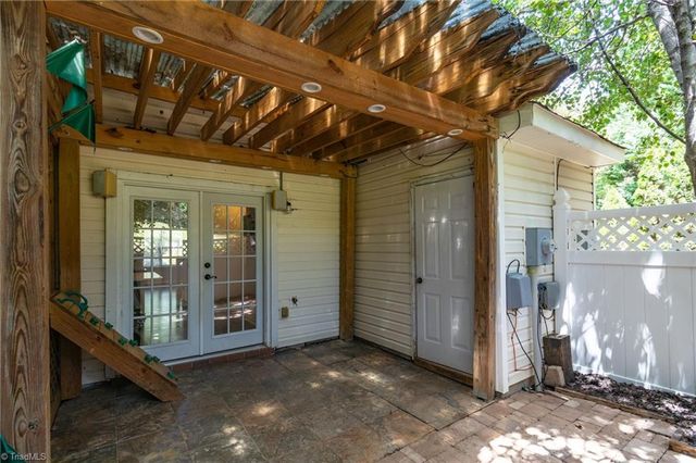 220 Bridford Downs Drive, Greensboro, NC 27407
