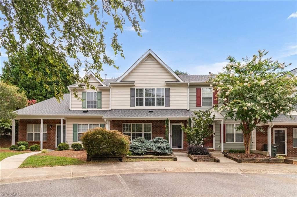 220 Bridford Downs Drive, Greensboro, NC 27407
