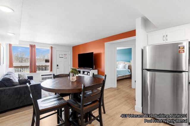 403 Veterans Boulevard 201, Branson, MO 65616