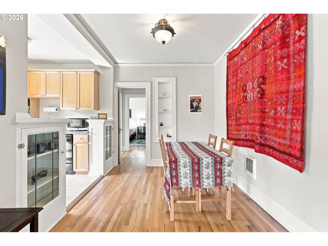 1509 Ne 10TH Ave 202, Portland, OR 97232