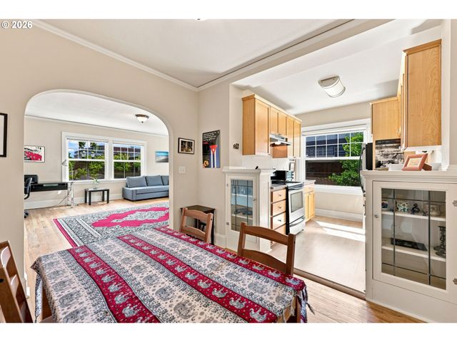 1509 Ne 10TH Ave 202, Portland, OR 97232