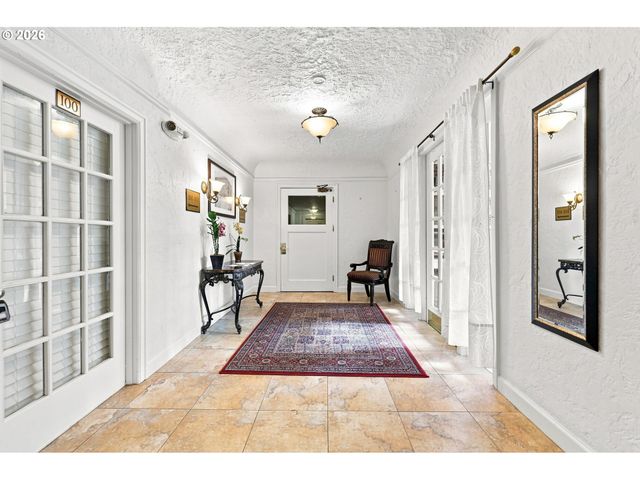 1509 Ne 10TH Ave 202, Portland, OR 97232