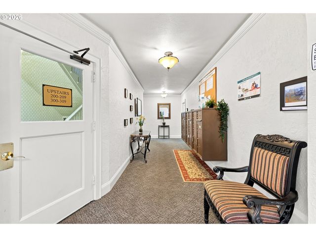 1509 Ne 10TH Ave 202, Portland, OR 97232