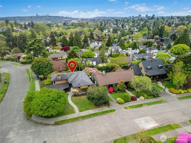 5803 Oberlin Avenue NE, Seattle, WA 98105