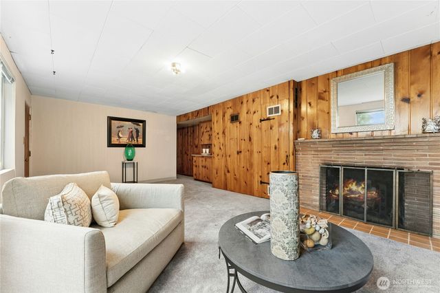 5803 Oberlin Avenue NE, Seattle, WA 98105