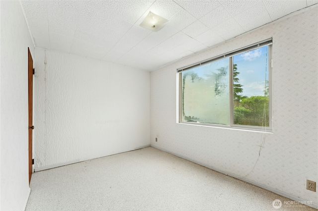 5803 Oberlin Avenue NE, Seattle, WA 98105