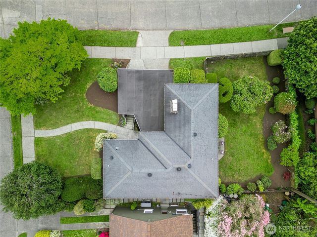 5803 Oberlin Avenue NE, Seattle, WA 98105