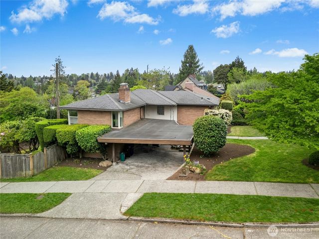 5803 Oberlin Avenue NE, Seattle, WA 98105