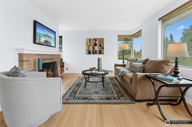 5803 Oberlin Avenue NE, Seattle, WA 98105