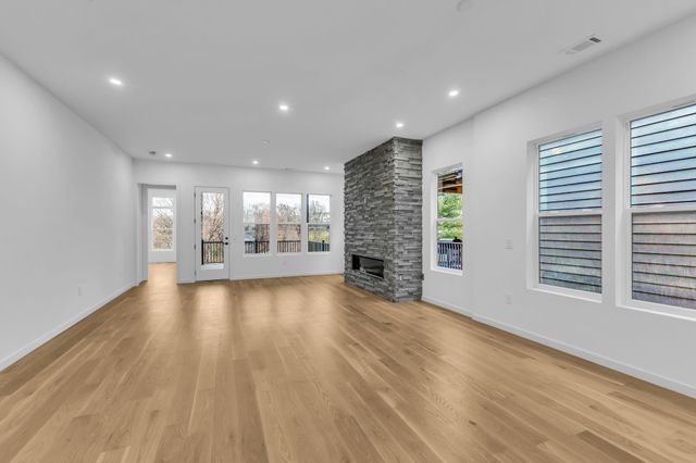 2505 Barclay Dr, Nashville, TN 37206