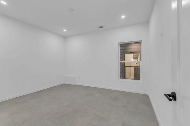 2505 Barclay Dr, Nashville, TN 37206