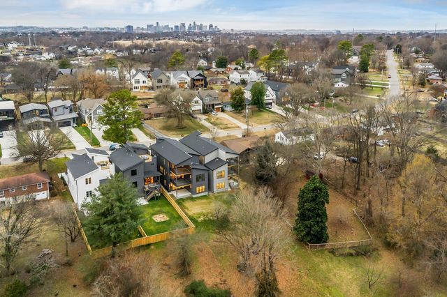 2505 Barclay Dr, Nashville, TN 37206