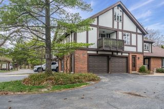 1066 Shermer Road 1066, Glenview, IL 60025