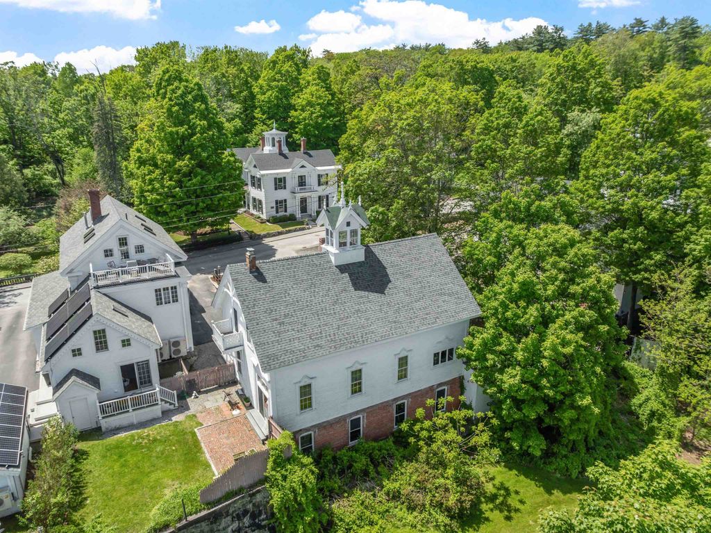 11 & 12 Highland Street, Meredith, NH 03253