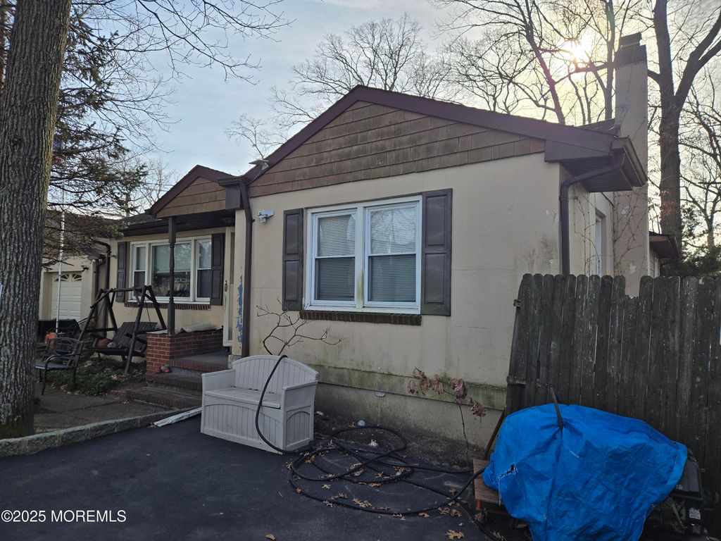 731 Bay Avenue, Toms River, NJ 08753