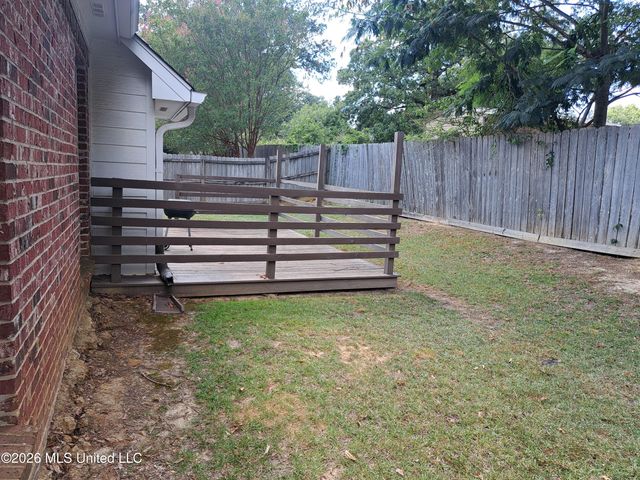 112 River Ridge Court, Pearl, MS 39208