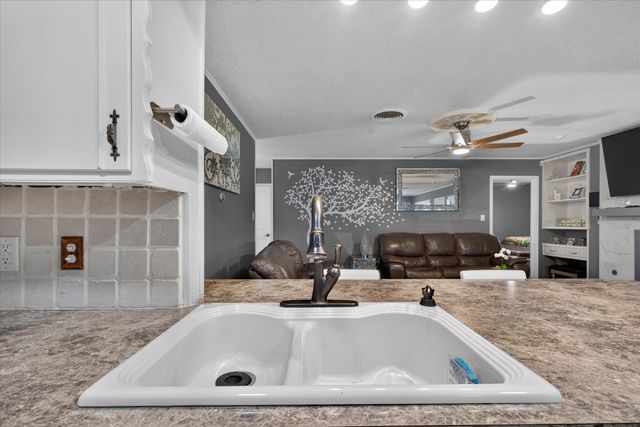 1317 W Redbud Drive, Hurst, TX 76053