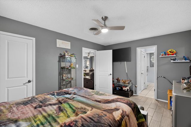 1317 W Redbud Drive, Hurst, TX 76053