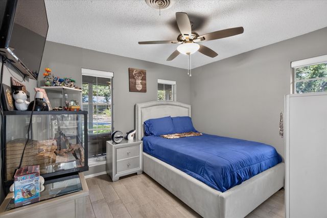 1317 W Redbud Drive, Hurst, TX 76053