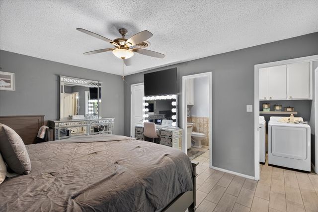 1317 W Redbud Drive, Hurst, TX 76053