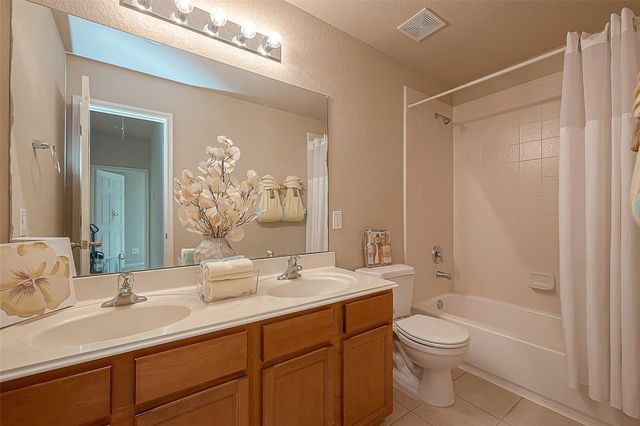 9906 Bronze Mill Lane, Rosharon, TX 77583