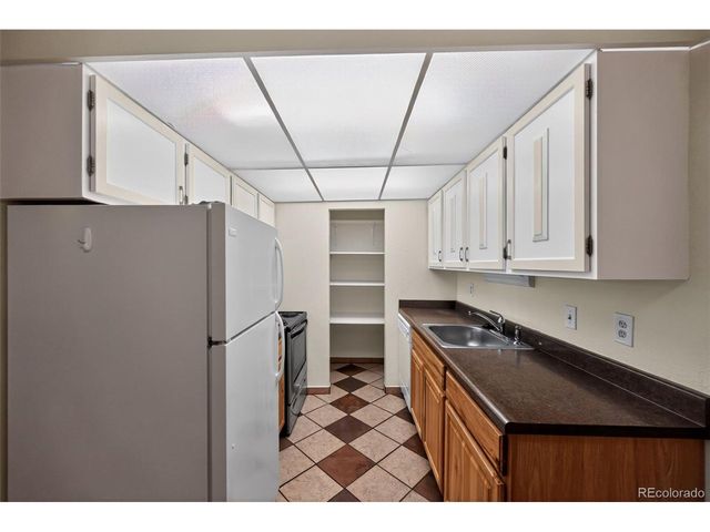 1350 Golden Cir 211, Golden, CO 80401