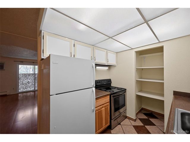 1350 Golden Cir 211, Golden, CO 80401