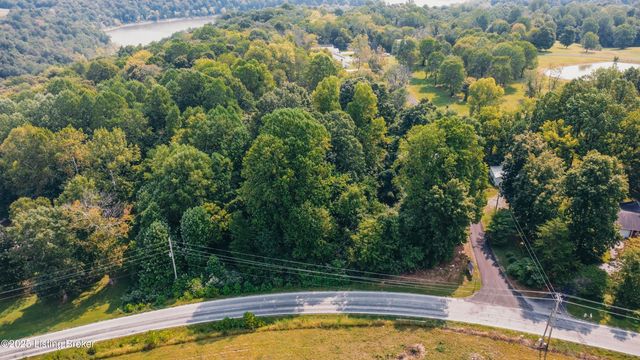 1350 Lake Of The Woods Loop, Hardinsburg, KY 40143