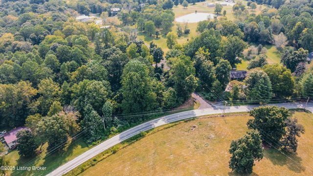 1350 Lake Of The Woods Loop, Hardinsburg, KY 40143