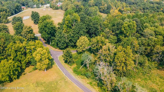 1350 Lake Of The Woods Loop, Hardinsburg, KY 40143
