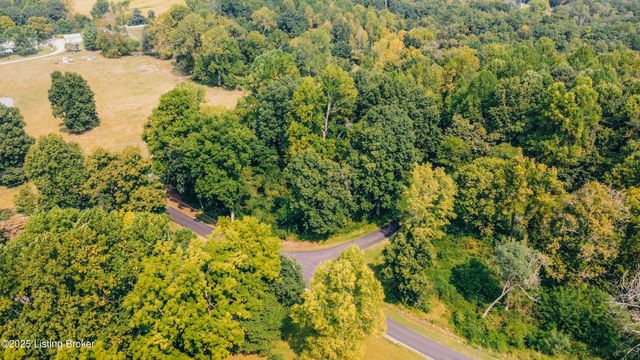 1350 Lake Of The Woods Loop, Hardinsburg, KY 40143