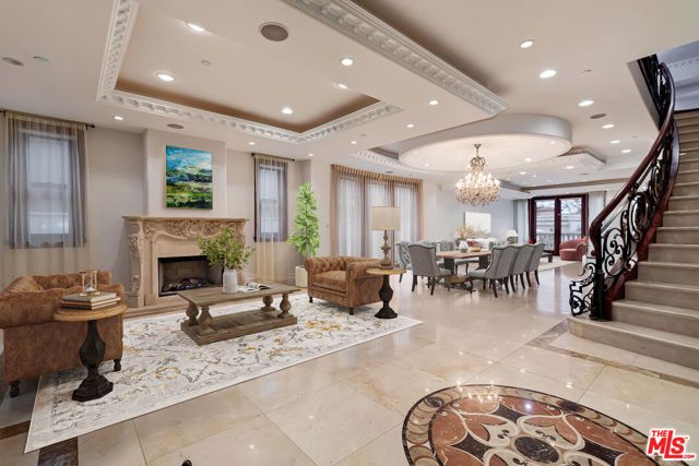 332 S Almont Drive, Beverly Hills, CA 90211