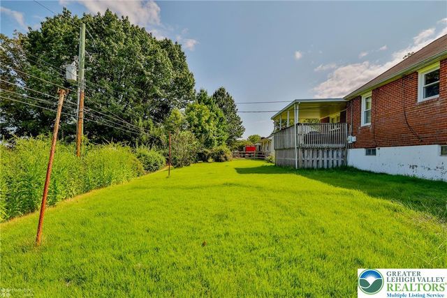 2221 Kings Avenue, Easton, PA 18045