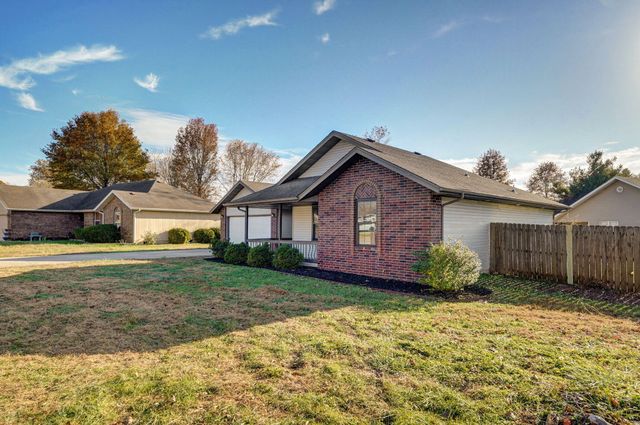 4754 W Tarkio Street, Springfield, MO 65802