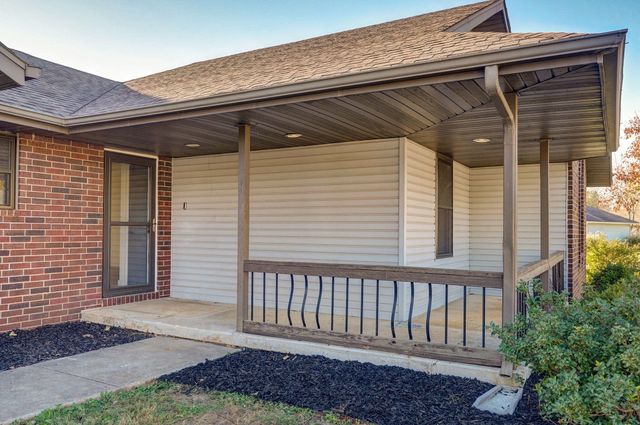 4754 W Tarkio Street, Springfield, MO 65802