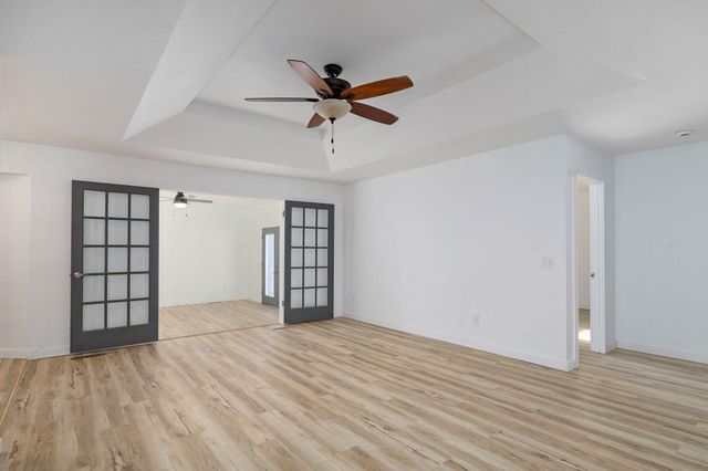 4754 W Tarkio Street, Springfield, MO 65802