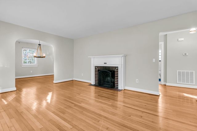 1644 Pinckney Park Drive, Charleston, SC 29407