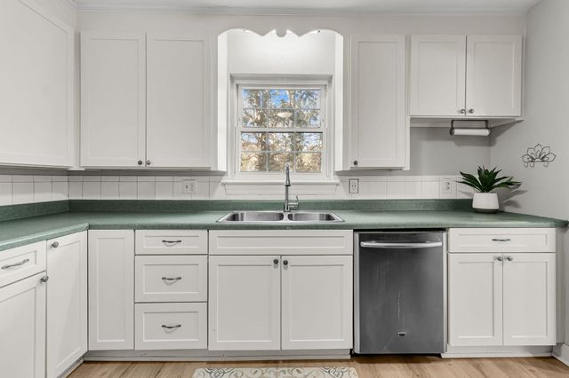 1644 Pinckney Park Drive, Charleston, SC 29407