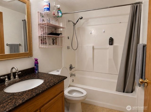 15035 29th Avenue S, Seatac, WA 98188