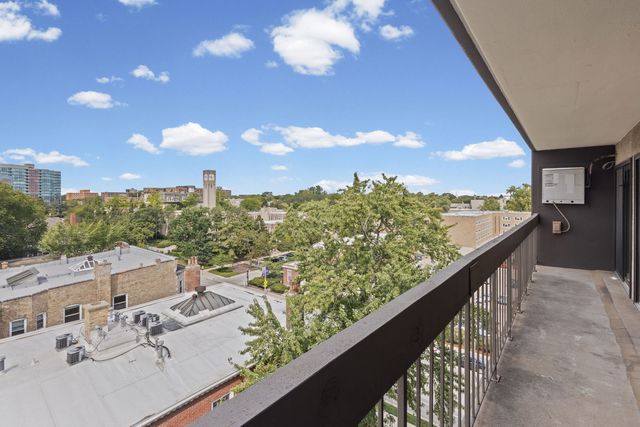 1738 Chicago Avenue 803, Evanston, IL 60201