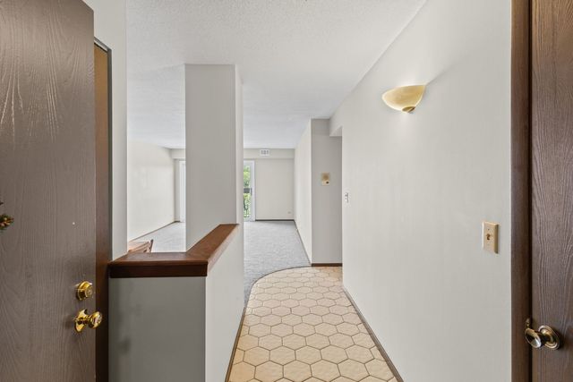 1738 Chicago Avenue 803, Evanston, IL 60201