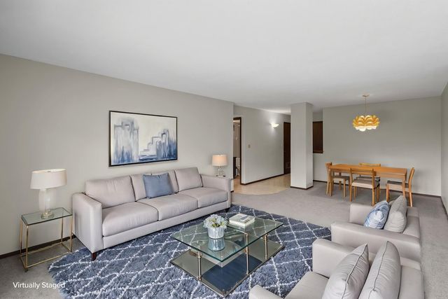 1738 Chicago Avenue 803, Evanston, IL 60201
