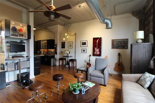 172 Haynes SW Street 208, Atlanta, GA 30313