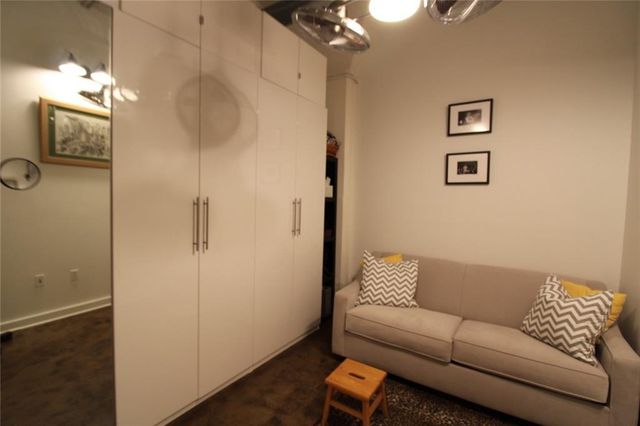 172 Haynes SW Street 208, Atlanta, GA 30313