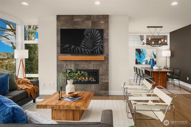 616 25th Avenue E, Seattle, WA 98112