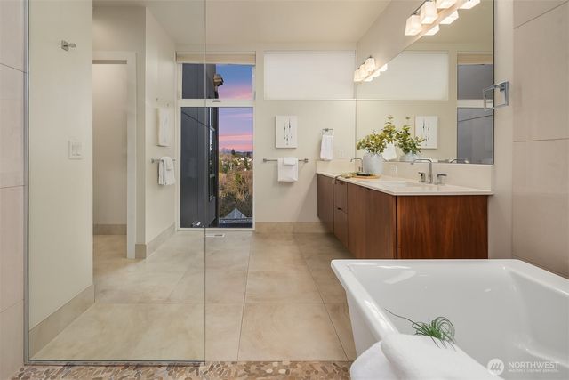 616 25th Avenue E, Seattle, WA 98112