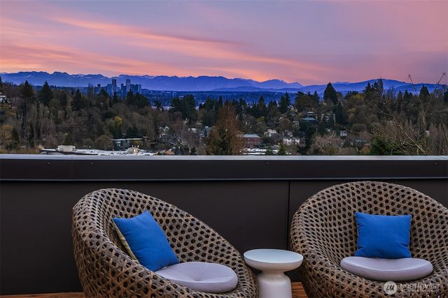 616 25th Avenue E, Seattle, WA 98112